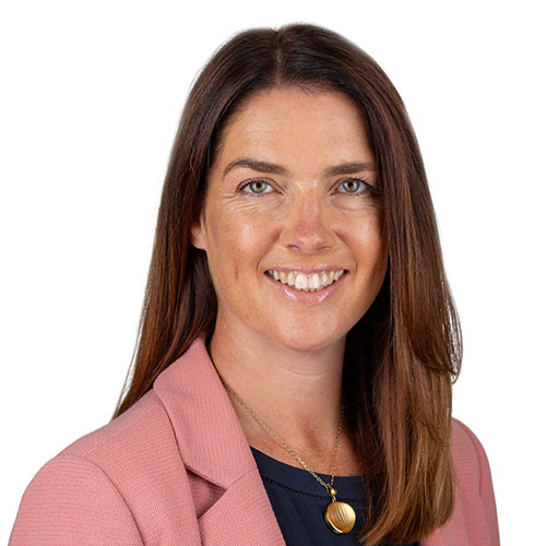 Laura Elliott